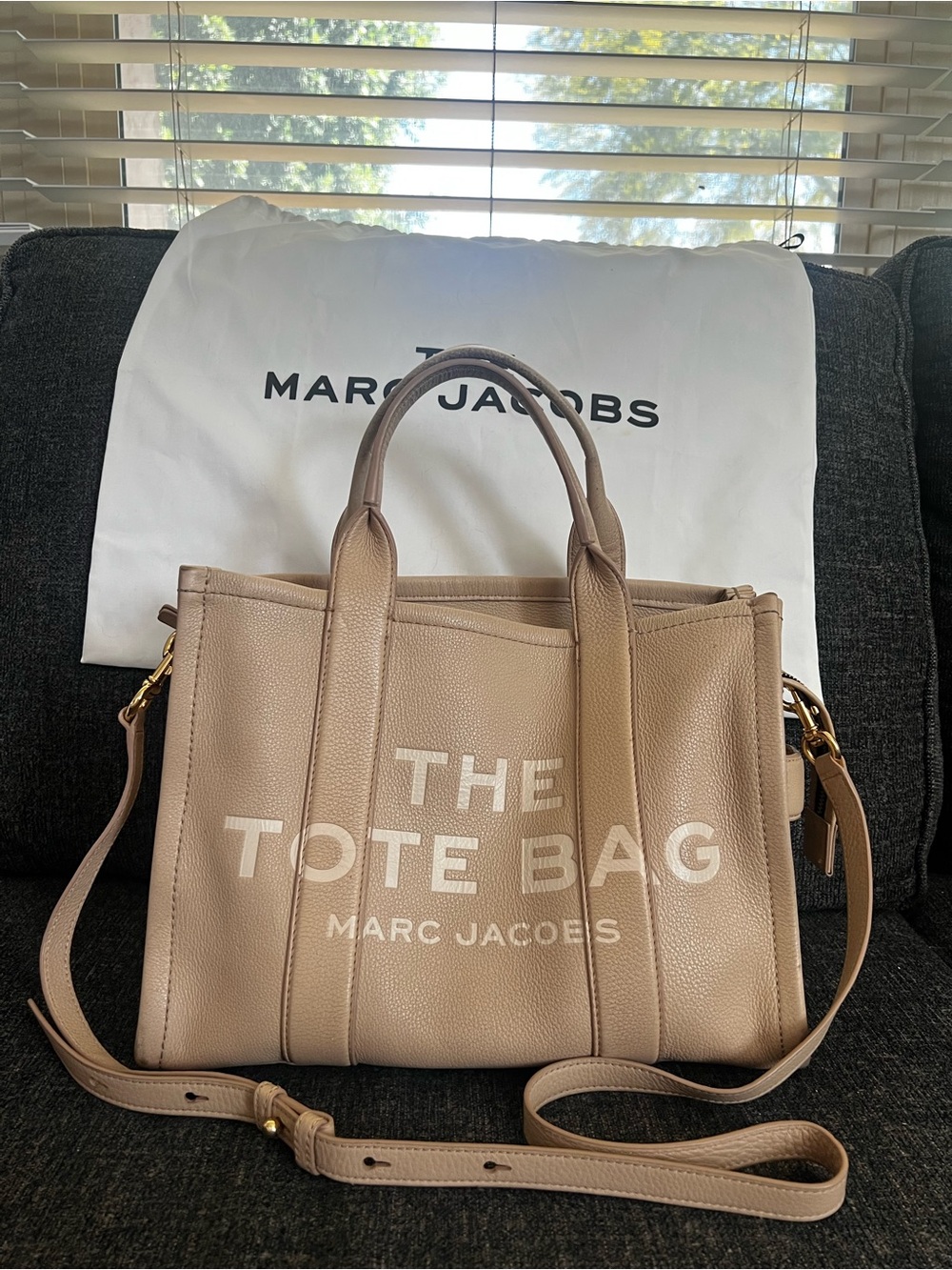 Marc Jacobs Beige Leather 'The Tote Bag'
